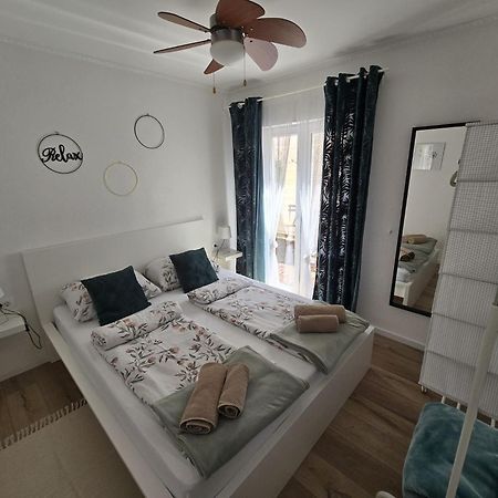 Apartment Melani Vir Eksteriør bilde