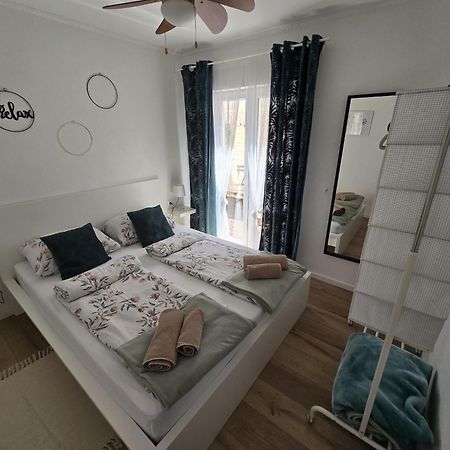 Apartment Melani Vir Eksteriør bilde