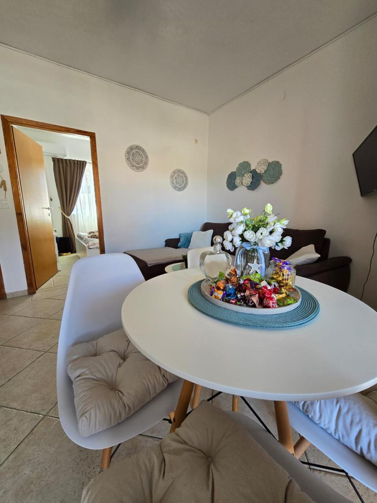 Apartment Melani Vir Eksteriør bilde