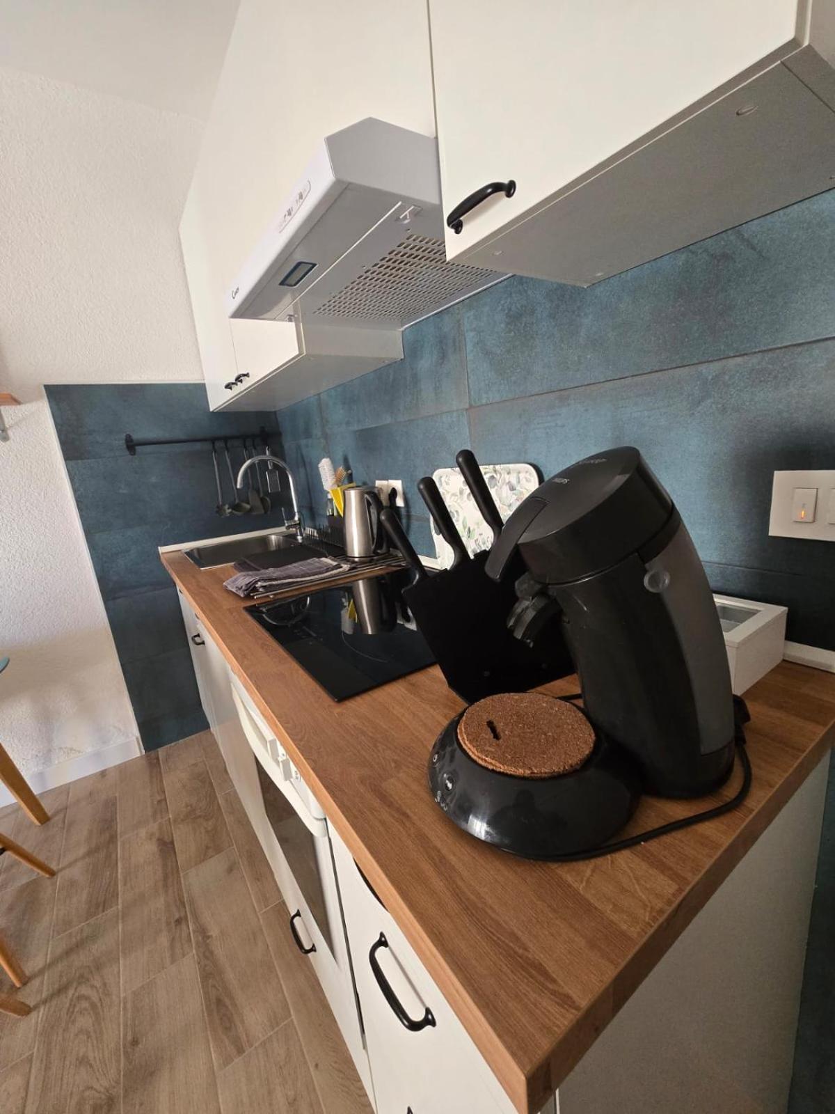 Apartment Melani Vir Eksteriør bilde