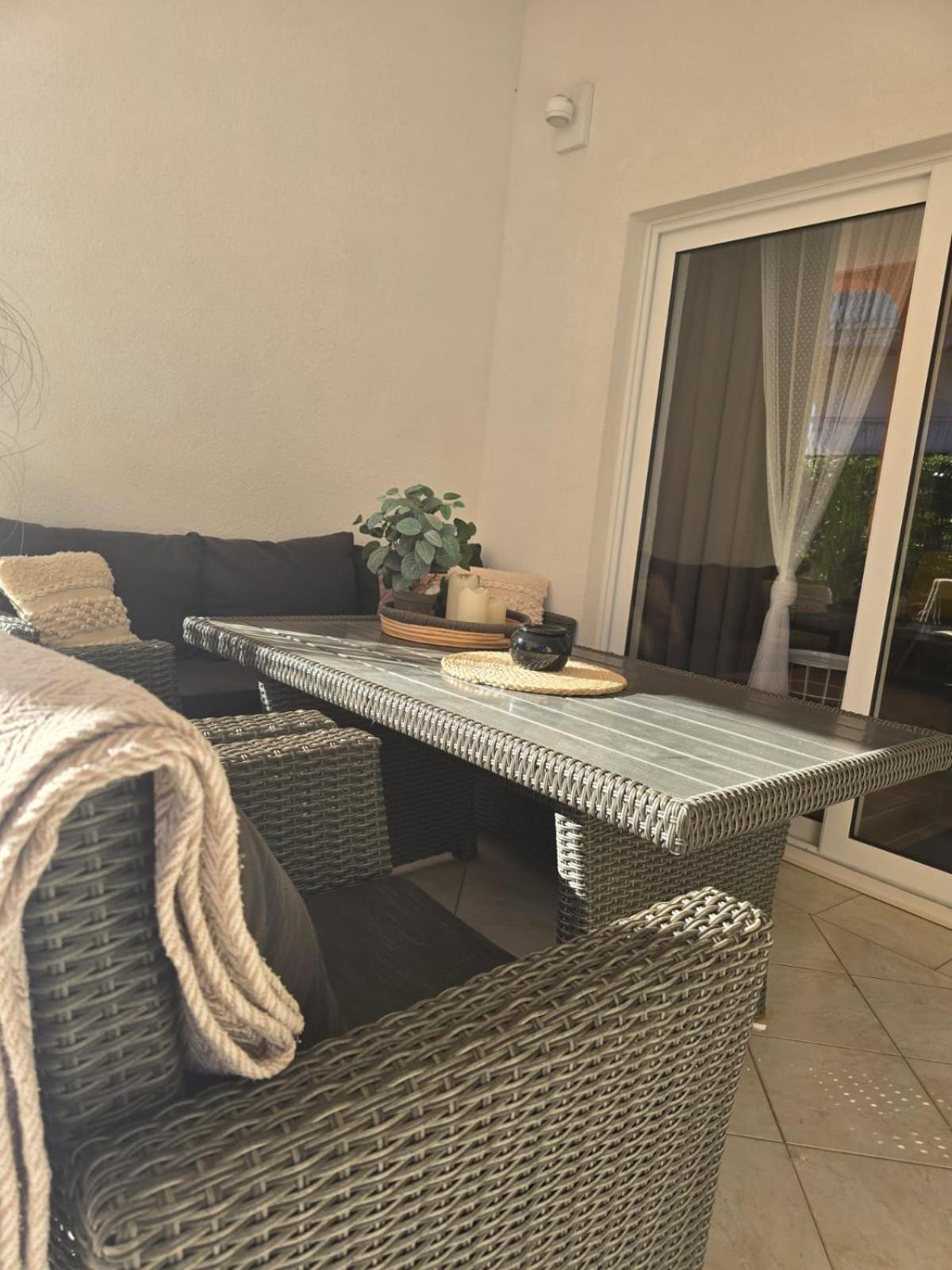 Apartment Melani Vir Eksteriør bilde